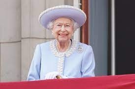 Những khoảnh khắc đáng nhớ của Nữ hoàng Elizabeth II trong 70 năm trị vì